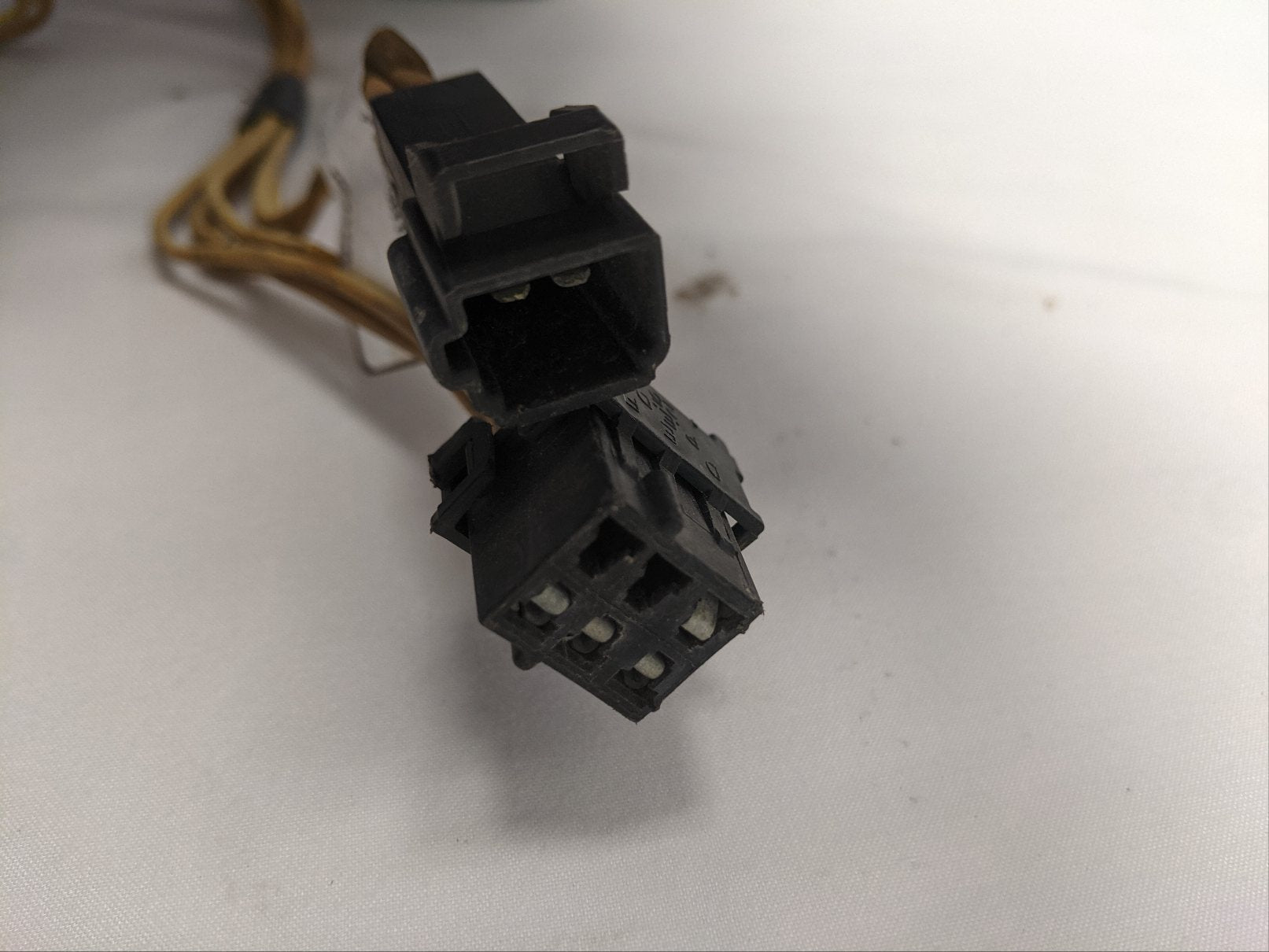 Freightliner Interior Dome Lights - 22-44816-001 (Set of 2)