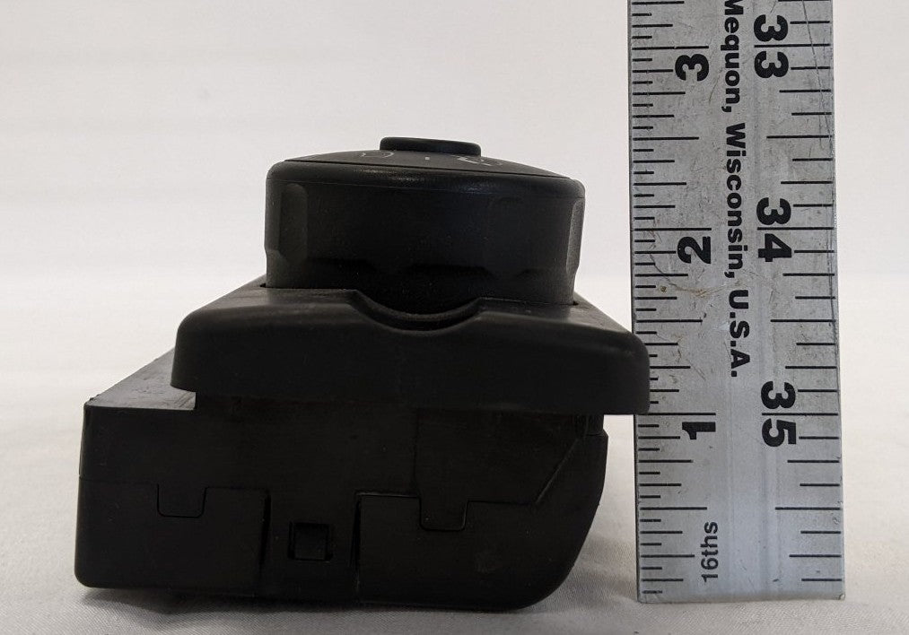 Damaged Freightliner Cascadia HVAC Control A22-60645-100 No Aux