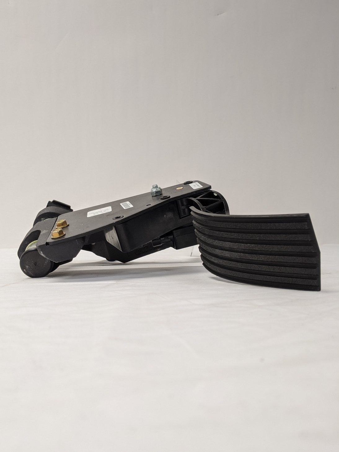 *Missing Adjuster* Freightliner Accelerator ADJ Pedal Assy - P/N  A01-34001-000