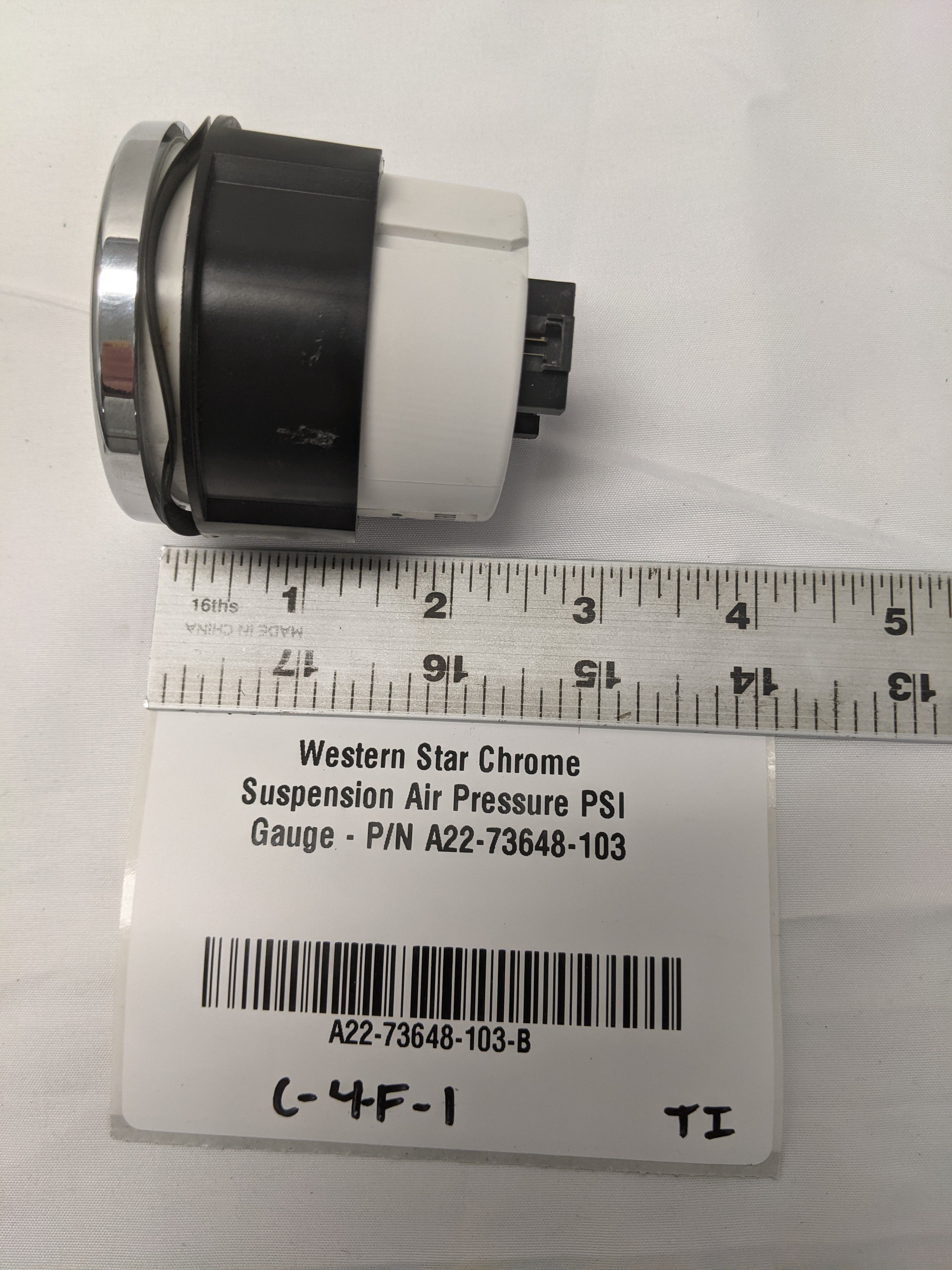 Western Star Chrome Suspension Air Pressure PSI Gauge - P/N A22-73648-103