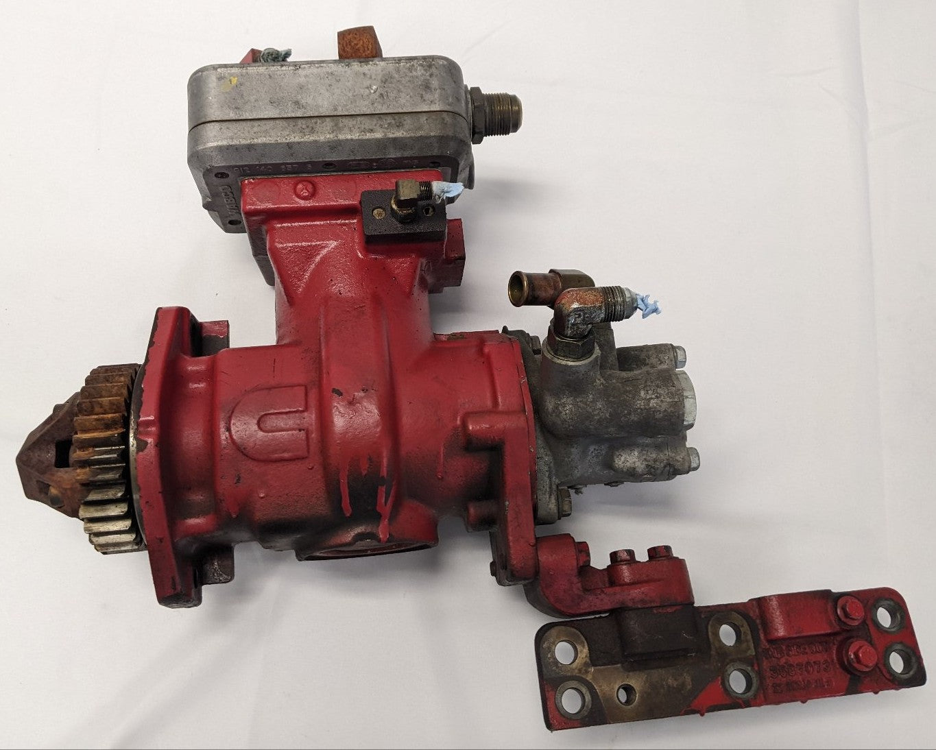 Used Cummins ISX15 Air Brake Compressor - P/N 3687343