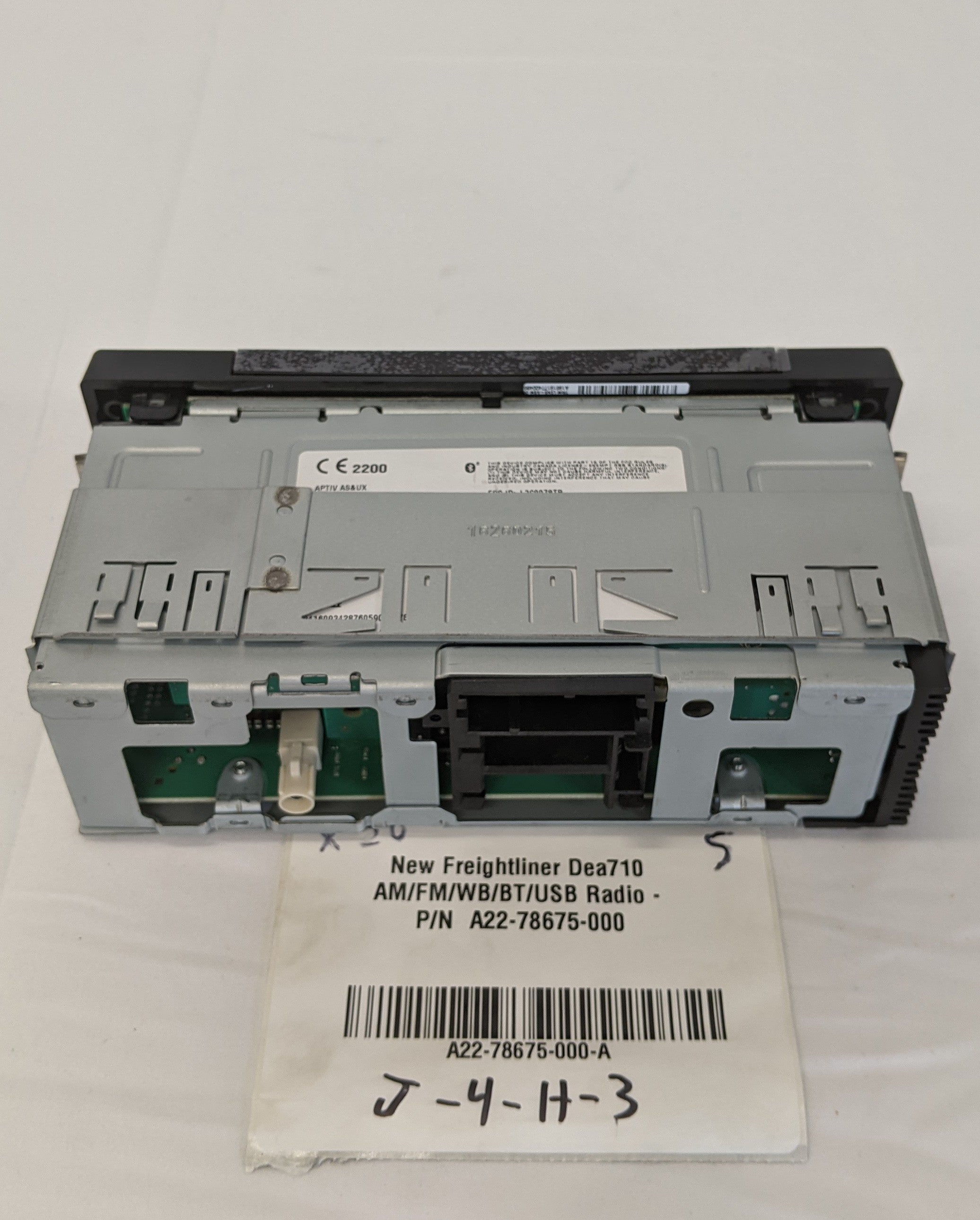 New Freightliner Dea710 AM/FM/WB/BT/USB Radio - P/N  A22-78675-000 (10121414672700)