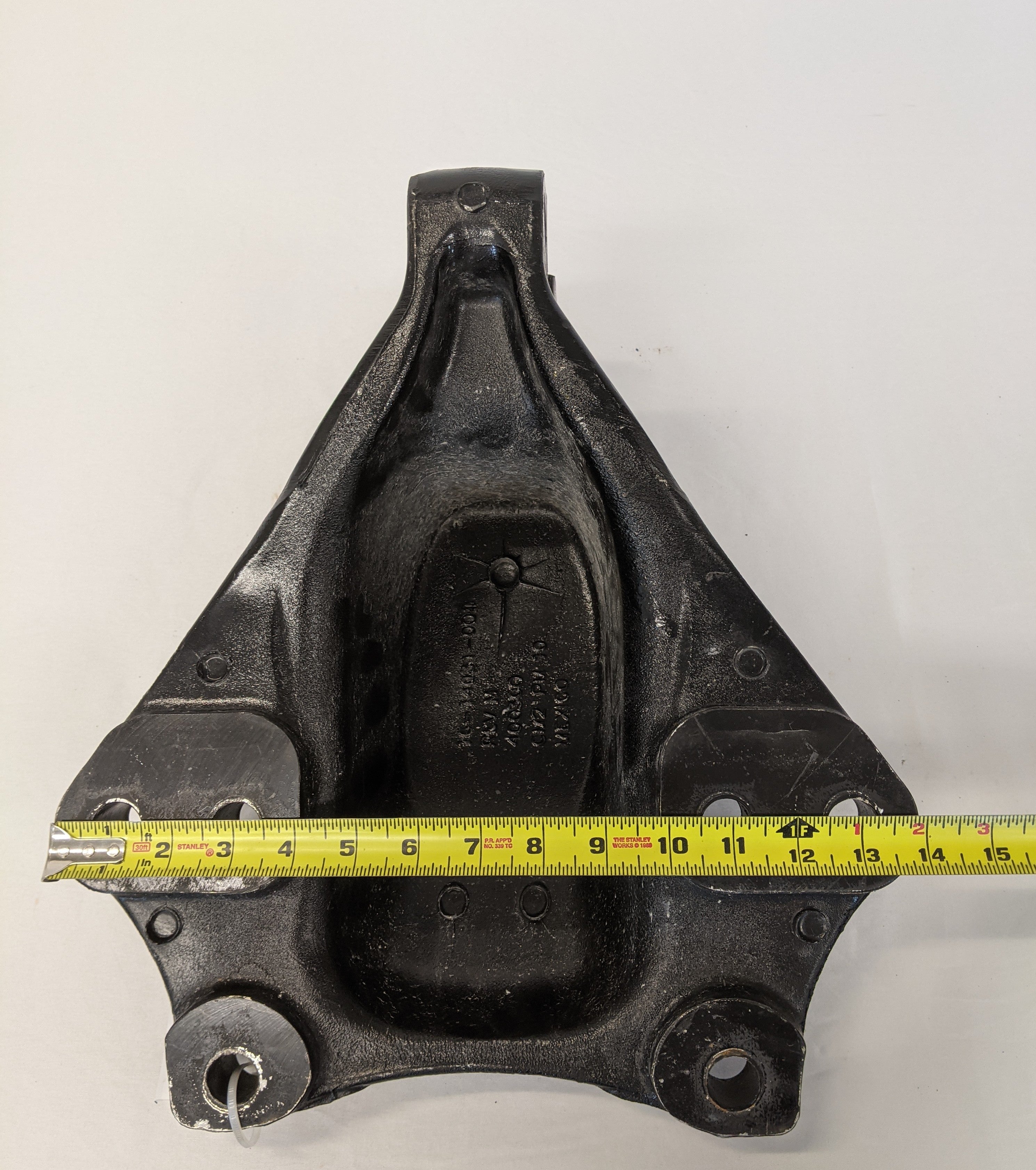 Used Freightliner Cascadia P3 Airliner Spring Hanger Bracket - P/N 16-14031-004 (10092245713212)