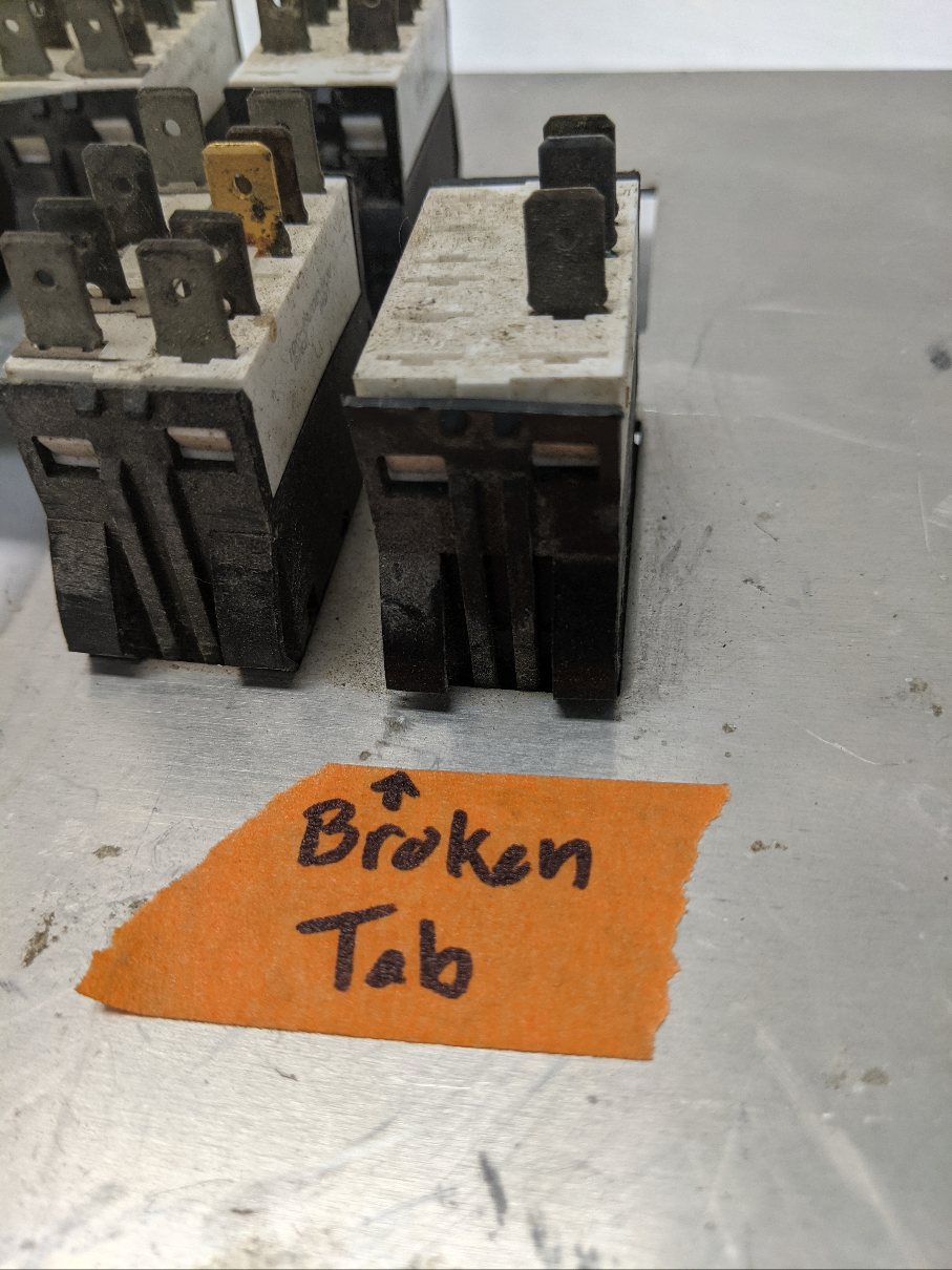 Used Freightliner Columbia Auxiliary Instrument Dash Panel - P/N  22-45867-010