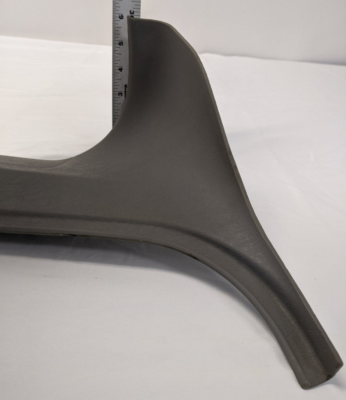 Used Freightliner RH Upper A-Pillar Cover Trim - P/N 18-31405-000