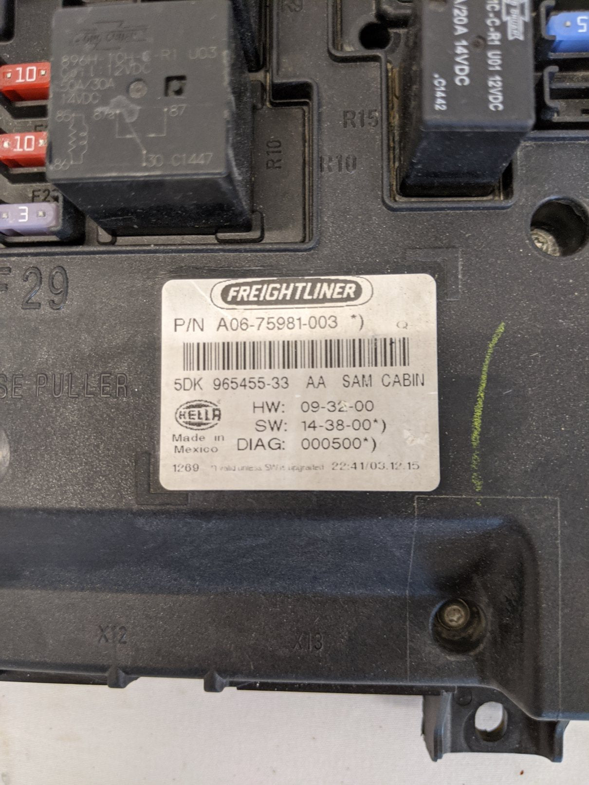 Used Hella Freightliner Cascadia Cabin Control Module - P/N A06-75981-003