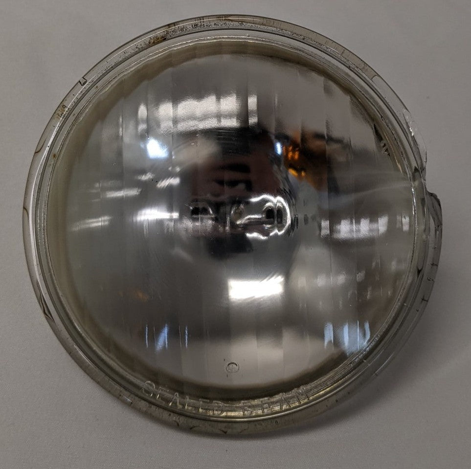 Damaged Grote Amber Beacon Strobe Light - P/N A06-71876-000