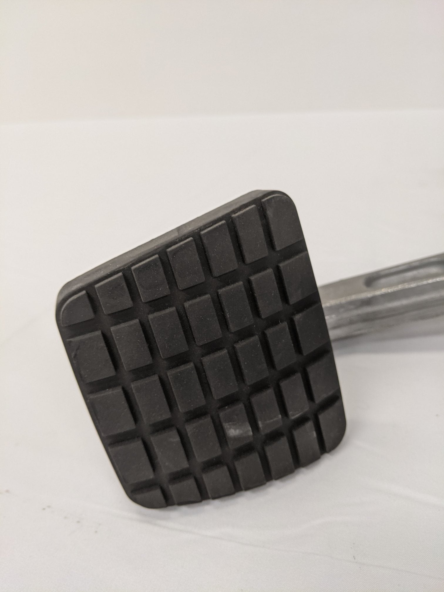 *Damaged Parts* Freightliner Foot Brake Pedal - P/N  9618992110 (6610842484822)