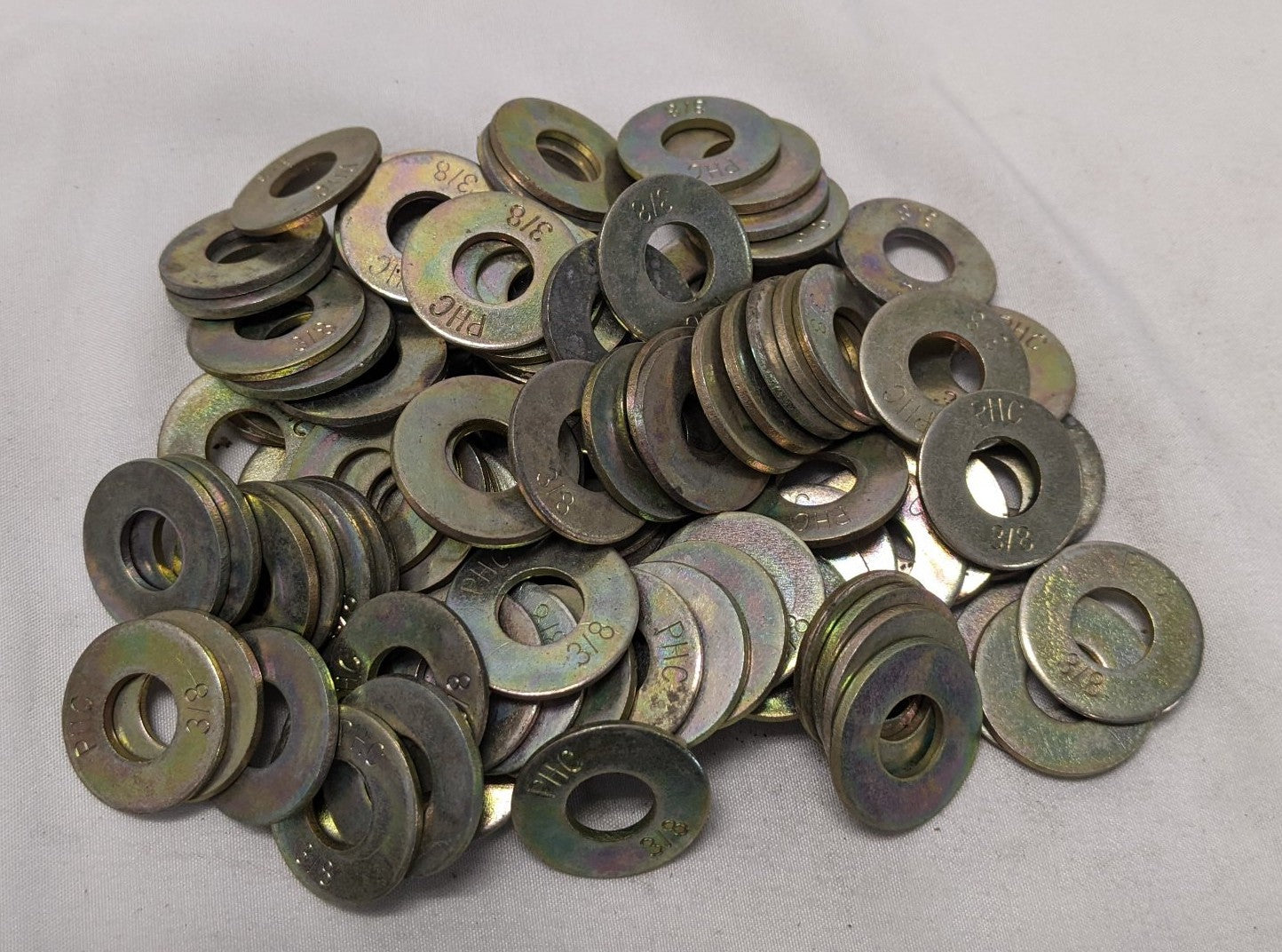 100 Yellow Zinc Steel Flat Washers 3/8"