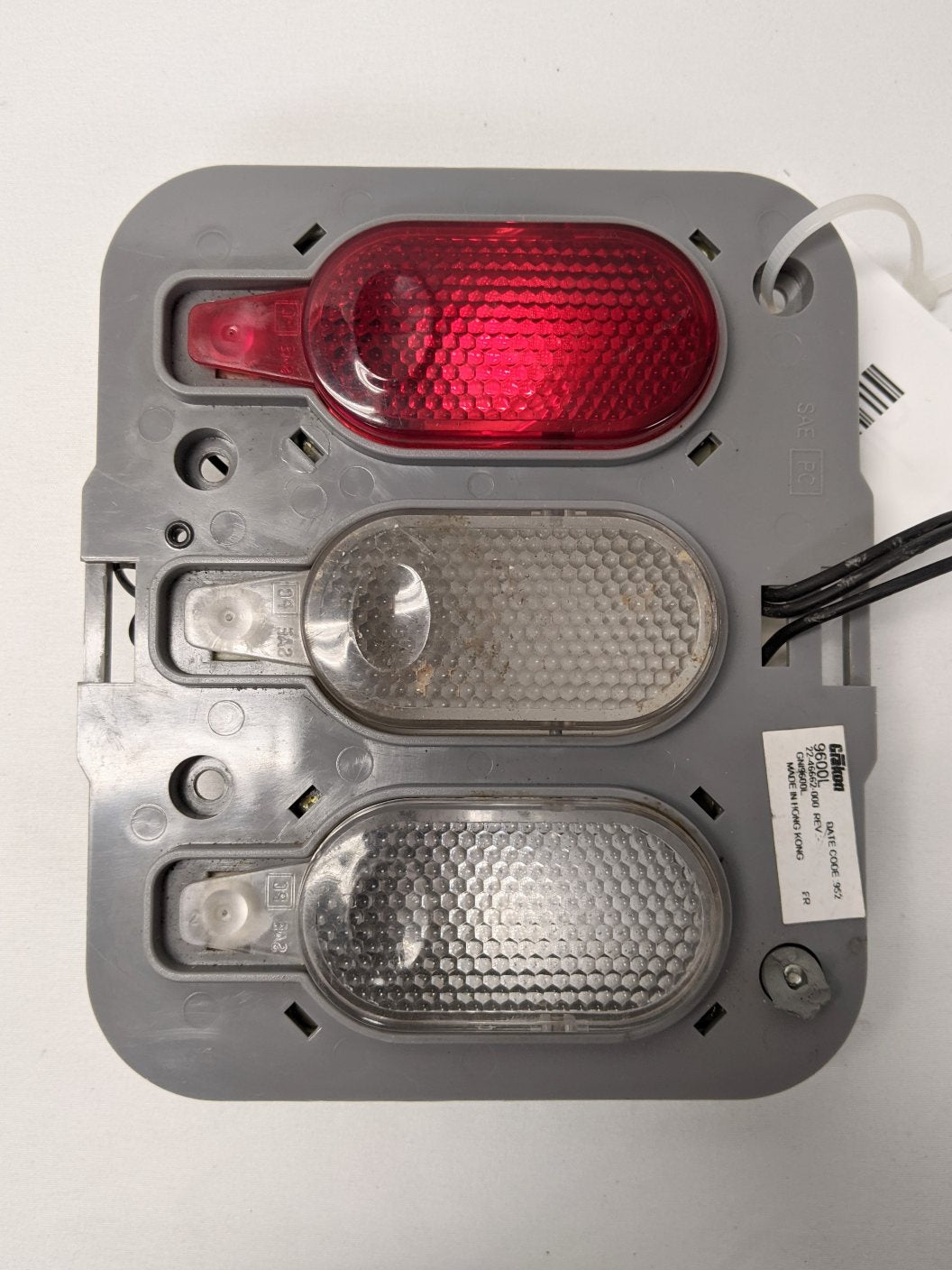 Used Freightliner Grakon Three Piece Dome Light - P/N 22-46662-000