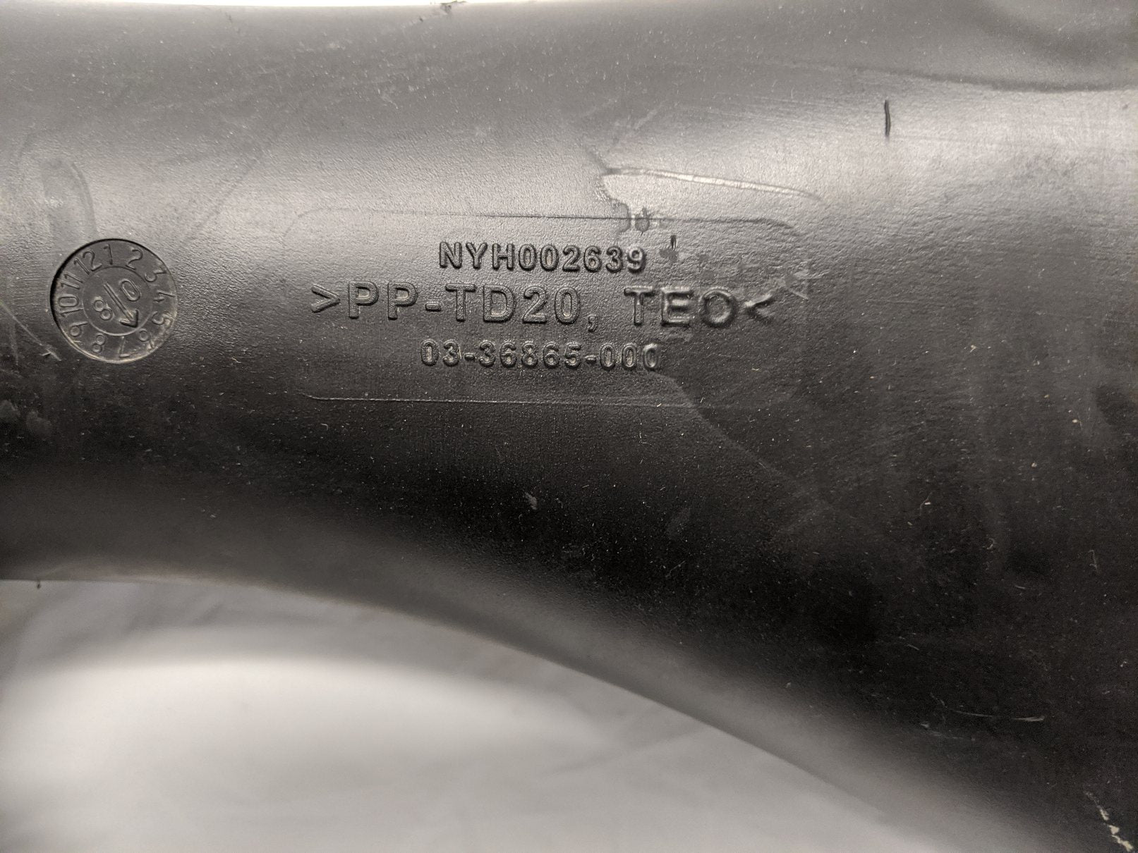 Freightliner Cummins ISX Molded Air Intake Tube - 03-36865-000