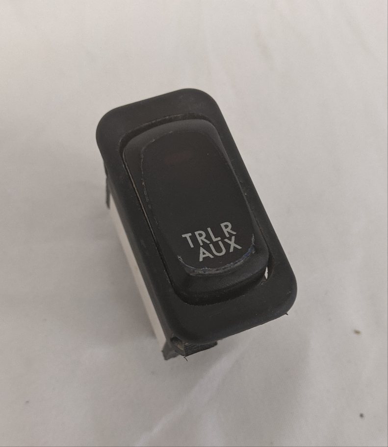 Used Freightliner Trailer Auxiliary Rocker Switch - P/N A06-30769-025