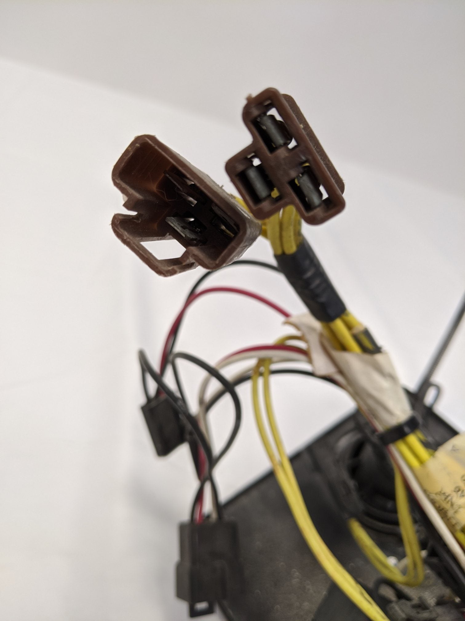 Freightliner FLD Black Sleeper Control Panel (22-46935-411) - Used