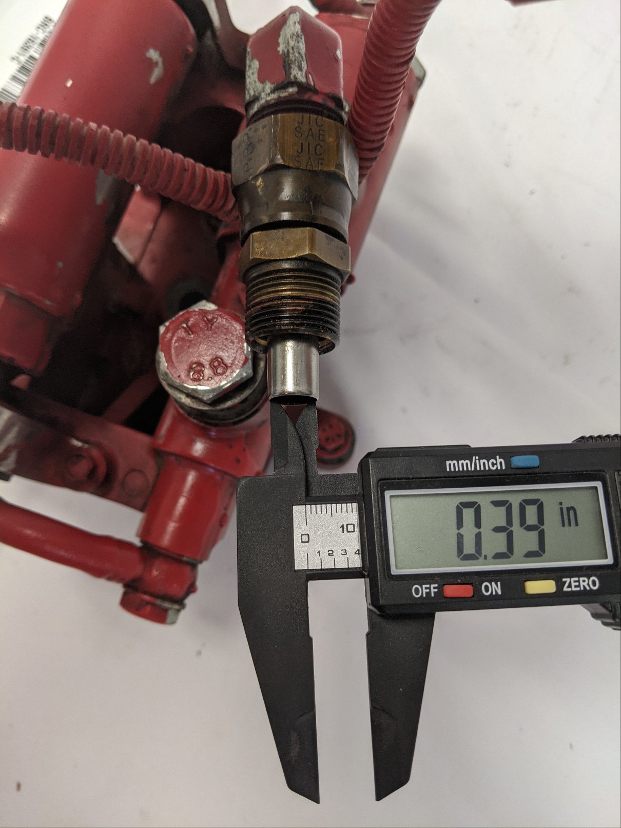 Used Cummins ISX DPF Fuel Transfer Pump & Housing - P/N 3686735