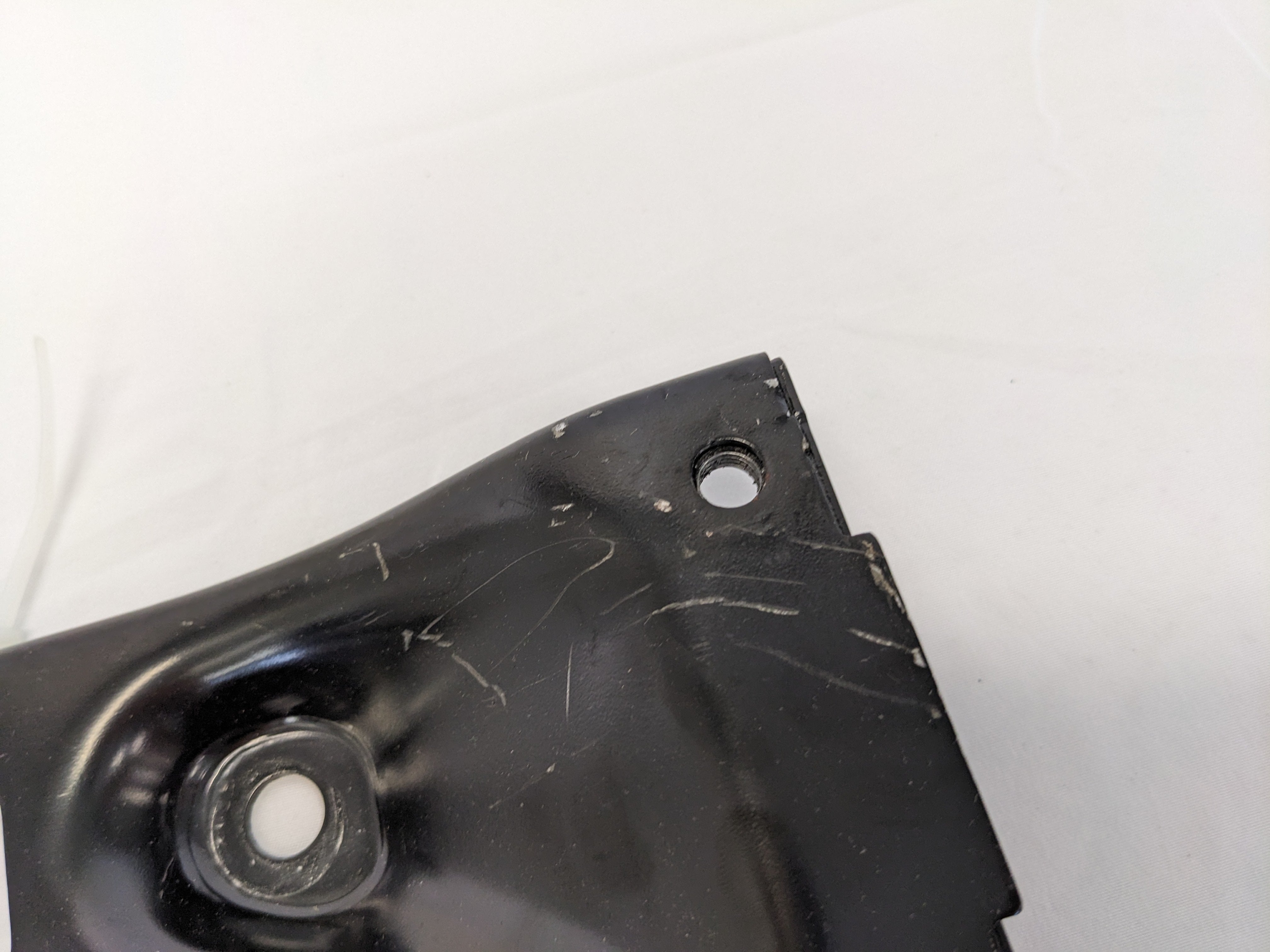 Damaged Freightliner Cascadia ISRI Seat Riser - P/N  A18-67987-000 (8491125735740)