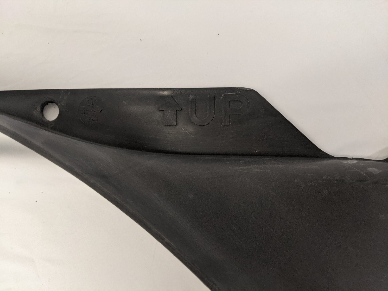 Used Freightliner Black Radiator Fan Upper Shroud Piece - P/N 05-25201-001