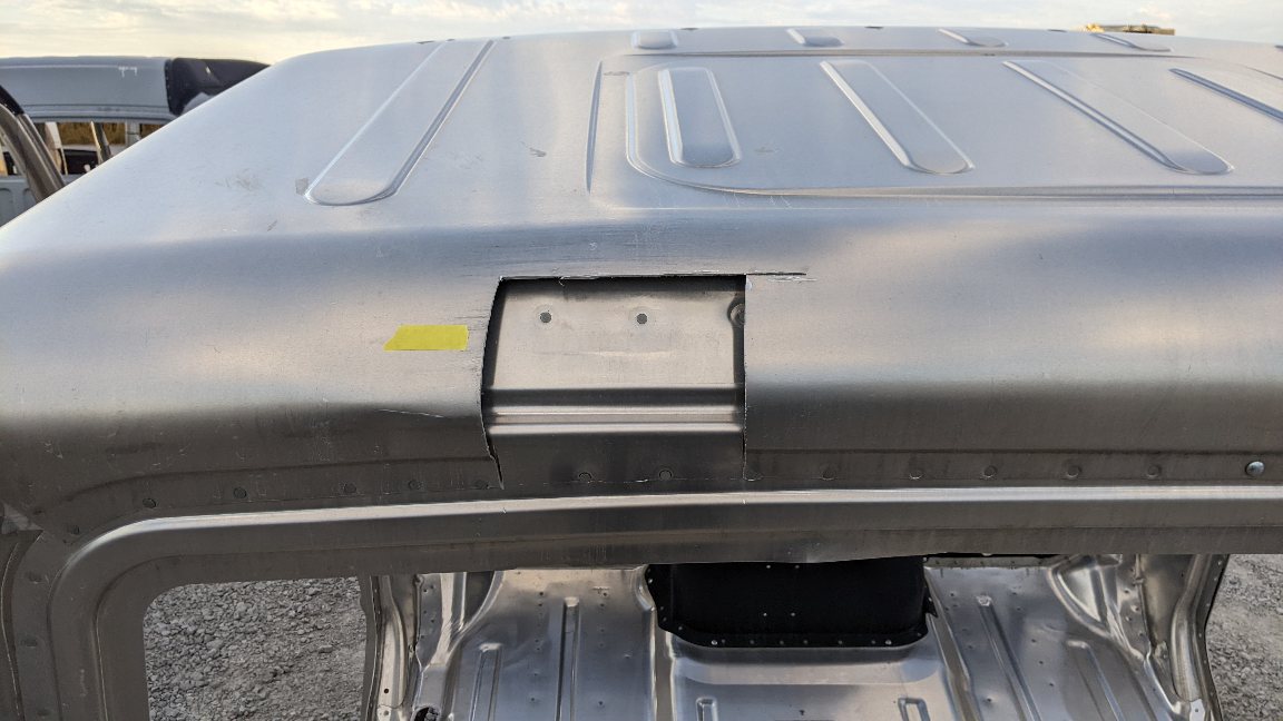 Damaged Freightliner M2 Day Cab Shell #10