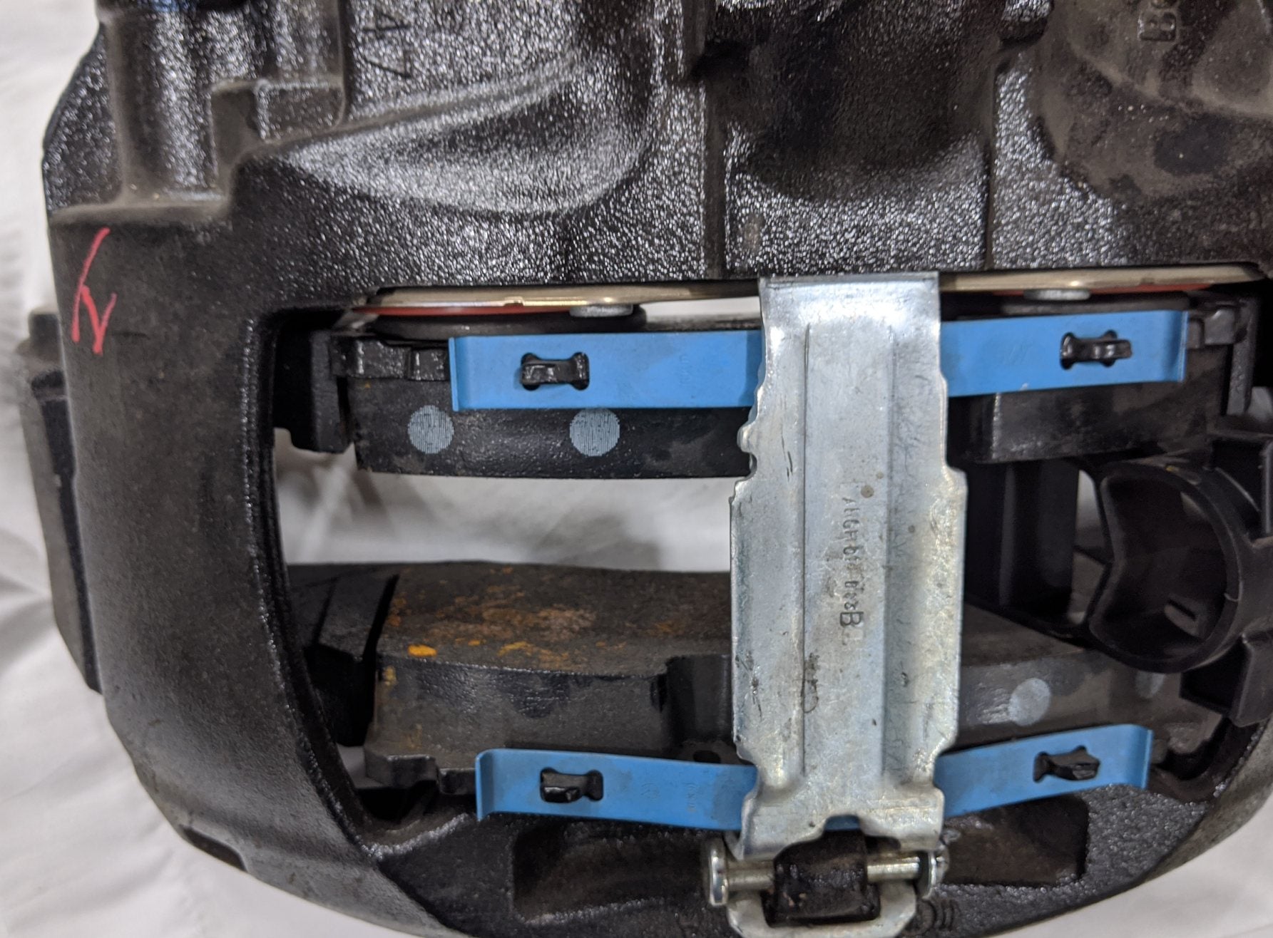 Bendix RH 22X, 276, 0750B Front Disc Brake Caliper - P/N BW K153603 (9499331756348)
