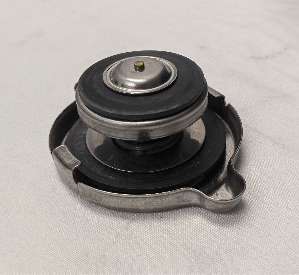 Freightliner 10 Inch Diameter Surge Tank - P/N  A05-28430-005