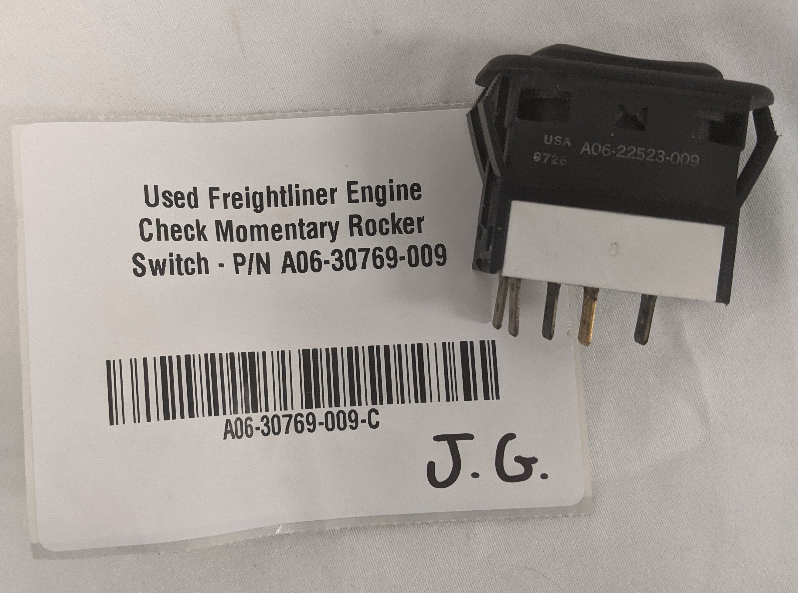 Used Freightliner Engine Check Momentary Rocker Switch - P/N A06-30769-009