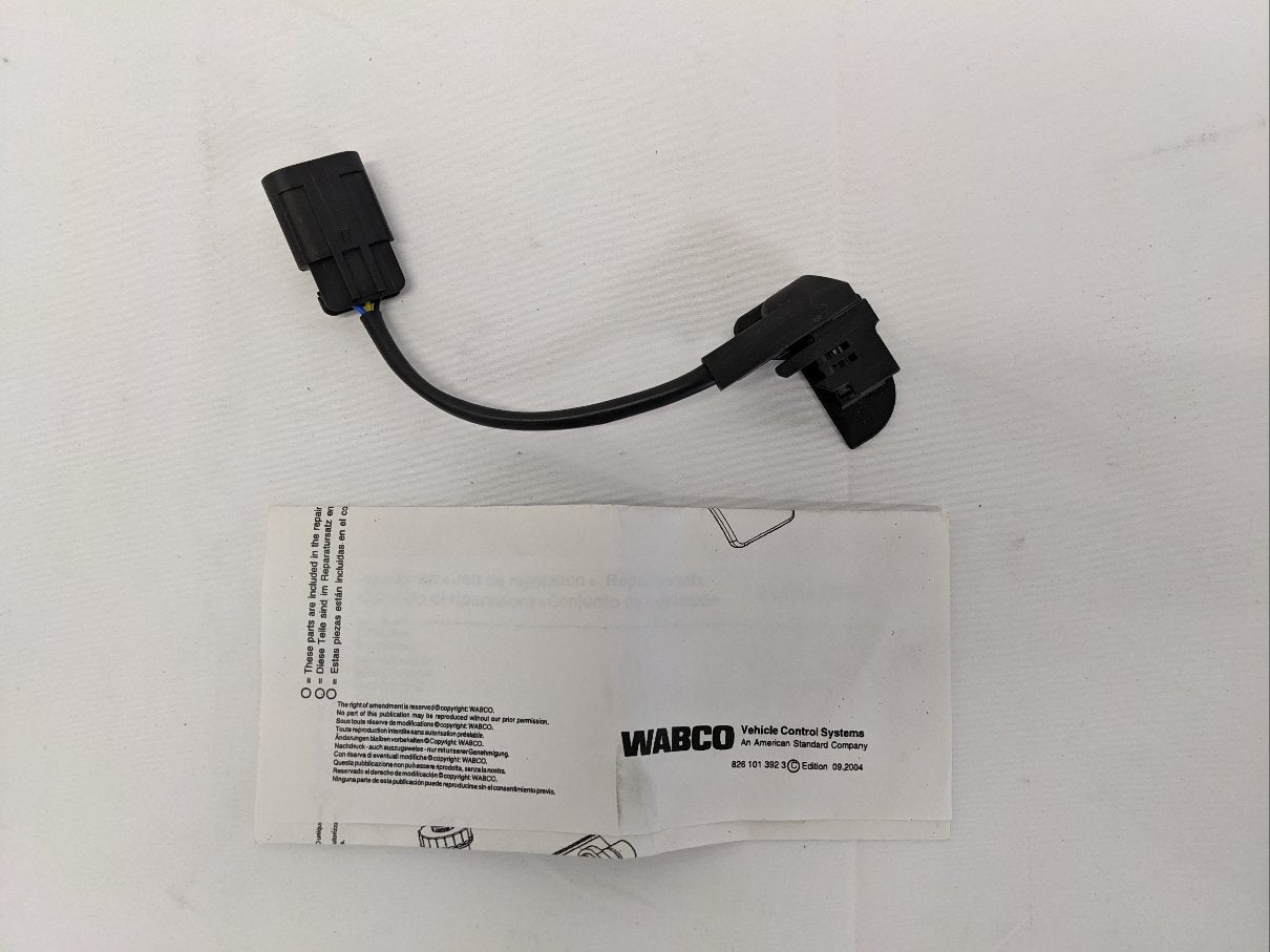 New Wabco Clutch Pedal Start Switch Plug Assembly - P/N  WAB S965 001 009 2 (10140727869756)