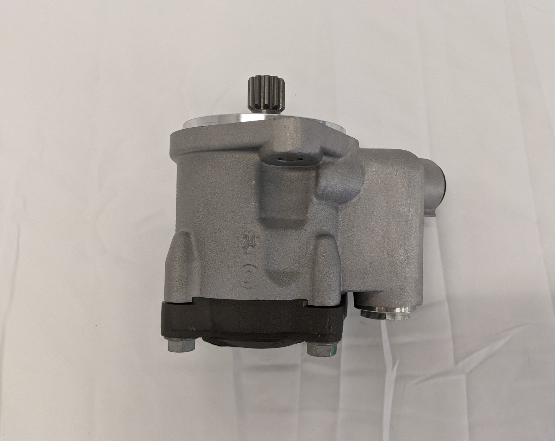 New MD 171618LES Steering Pump - P/N 14-20756-000 (10157347569980)