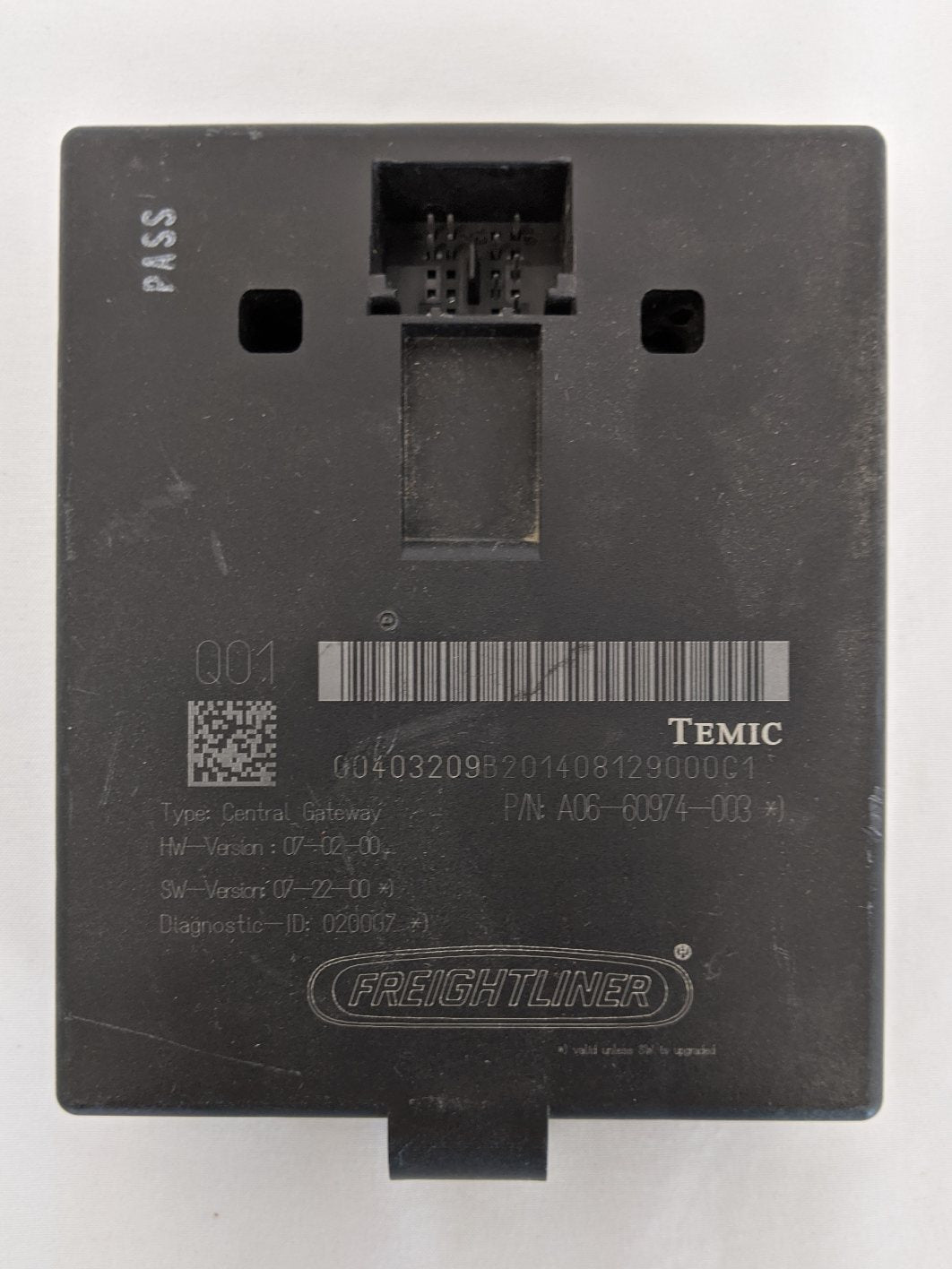 Used Freightliner Central Gateway Multiplexing Control Module -P/N A06-60974-005 (10175157469500)