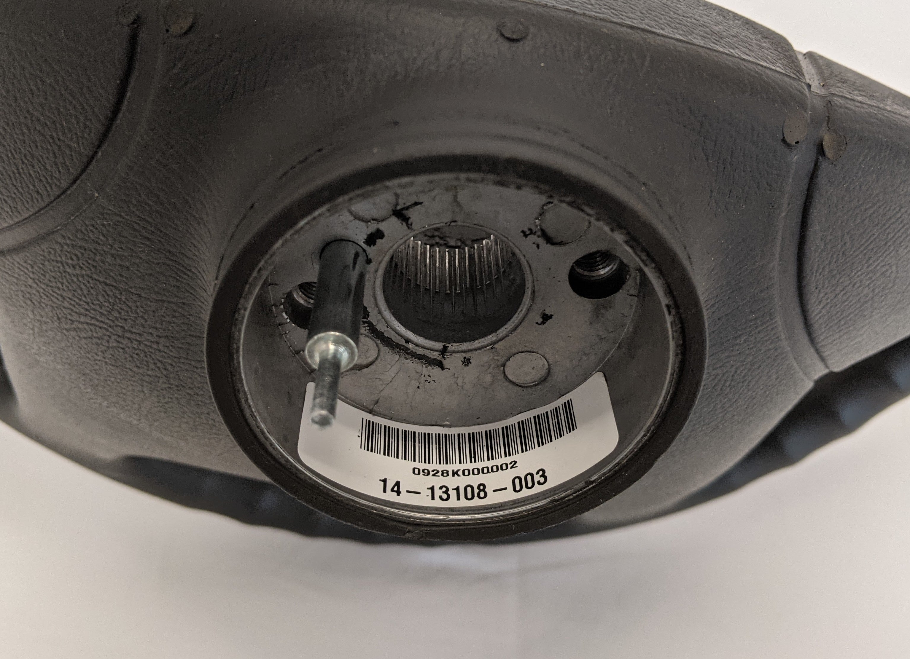 Freightliner 18" (450mm) Steering Wheel w/Pin - P/N  14-13108-003 (3939490693206)