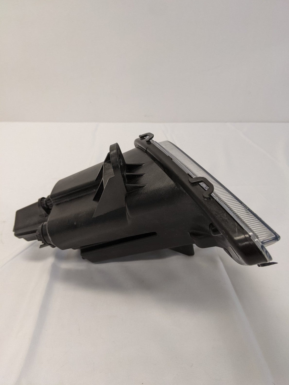 Used Freightliner Cascadia P4 RH LED Fog Light - P/N A66-03653-005