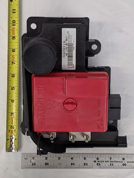 New Freightliner Daimler Battery Cable Access Power Module - P/N A66-11732-001 (10169464062268)