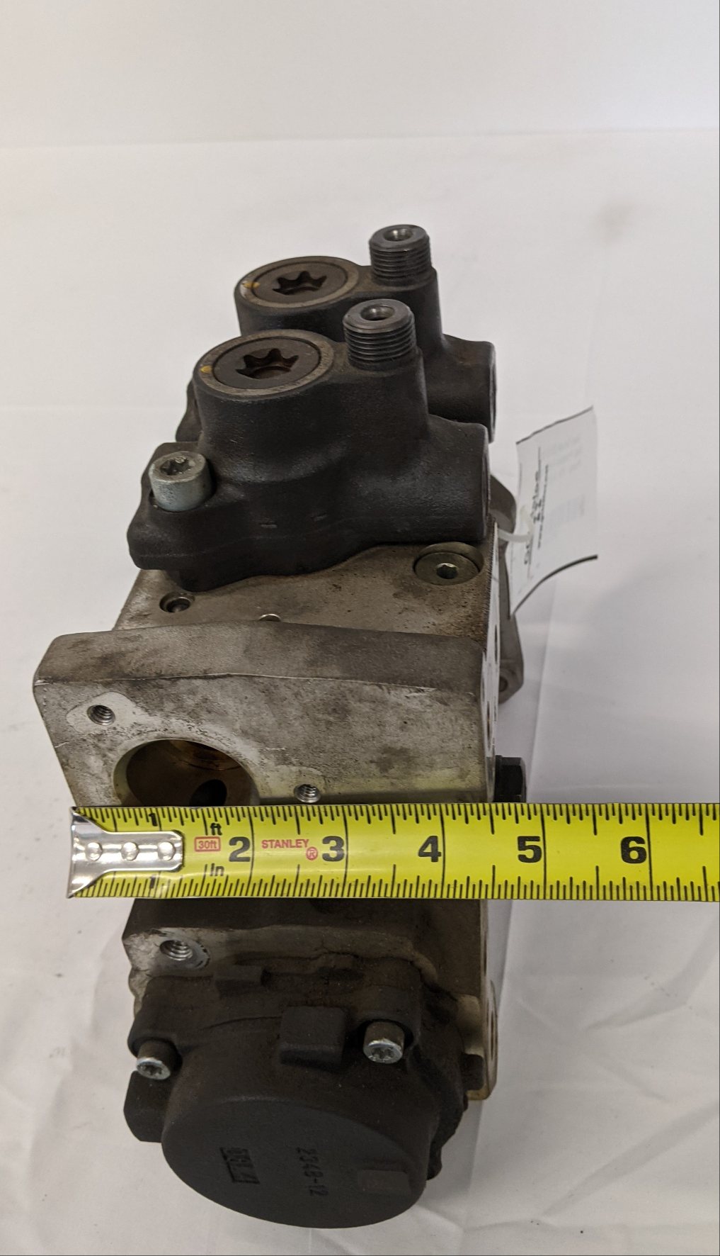 Used Detroit DD15 DD16 High Pressure Fuel Injection Pump - P/N A 472 090 15 50 (10090705518908)