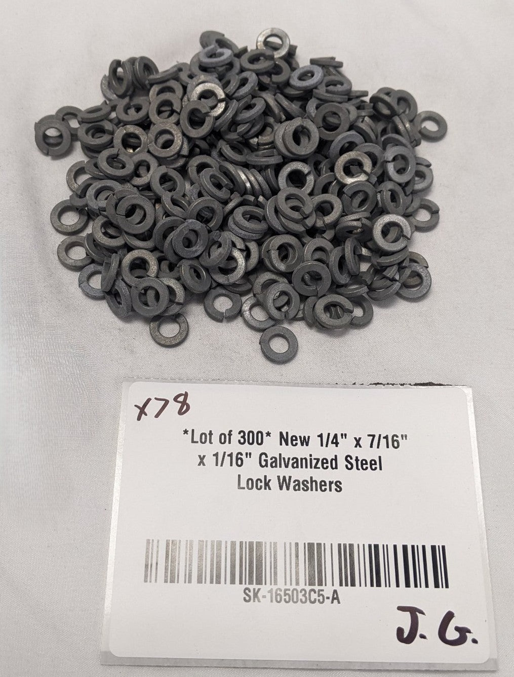 300 Galvanized Steel Split Lock Washers 1/4"