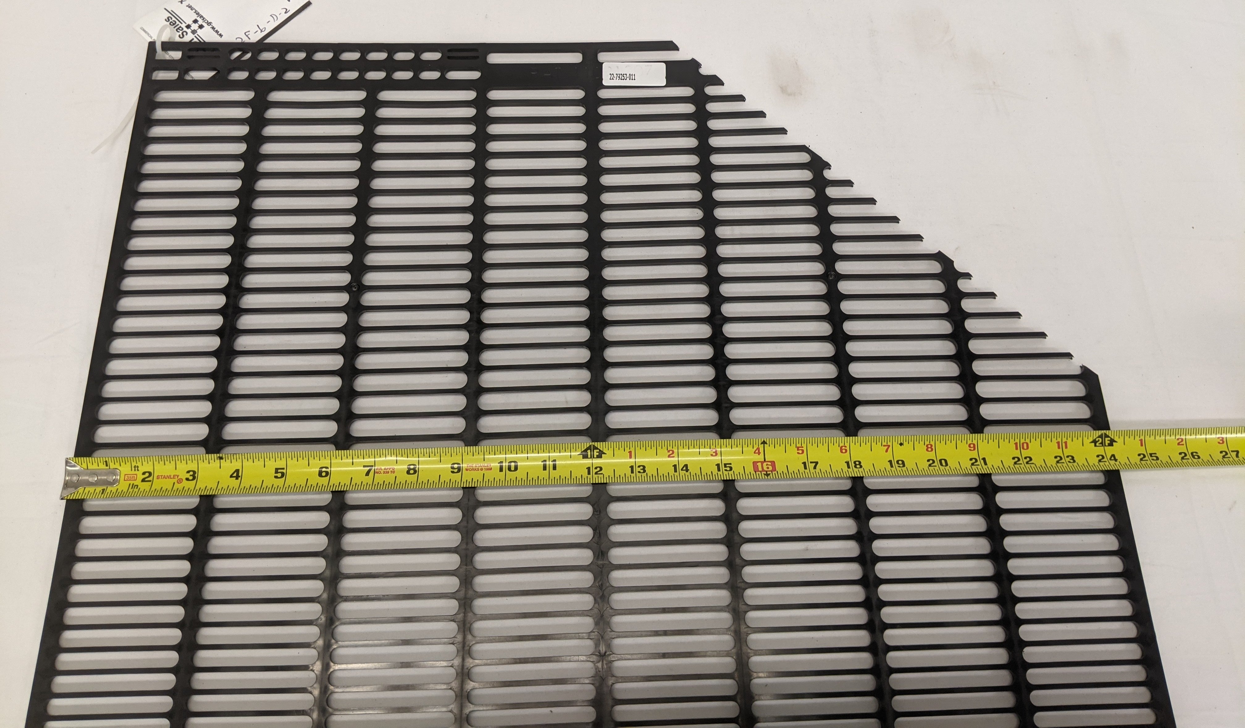 Freightliner 30" RH Rear Mitered Ecoflap Mud Flap - P/N 22-79253-011 (10137977454908)