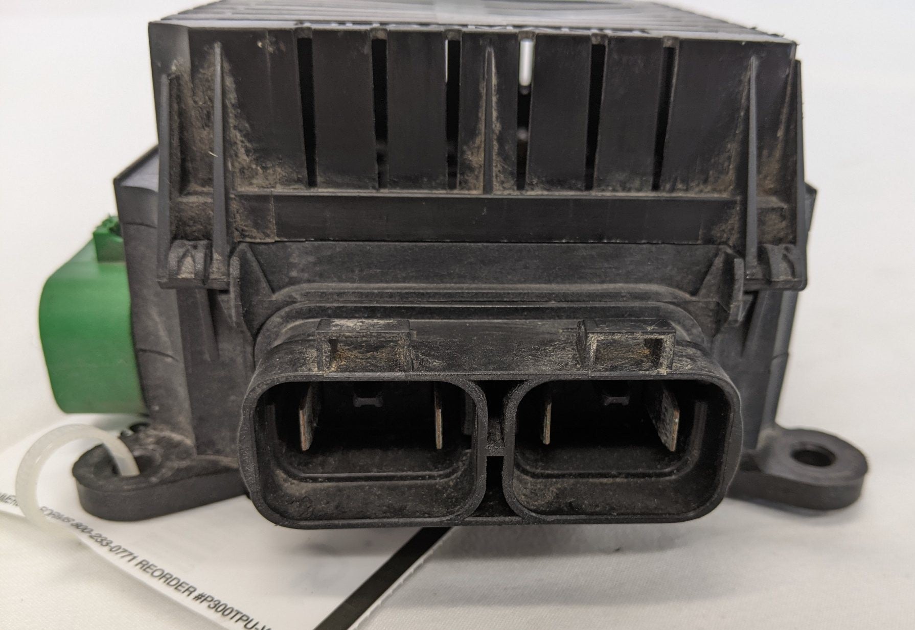 Used Bussmann 31002-9 Remote Power Distribution Module - P/N 06-41905-000 (10175157862716)