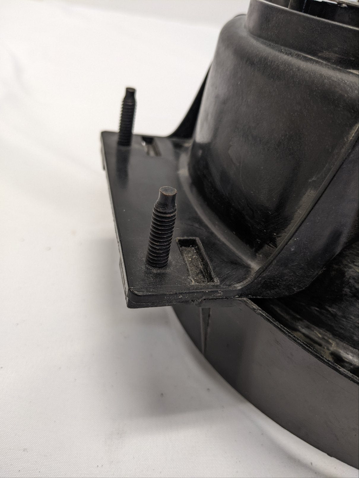Used Freightliner Universal High Beam Headlight | A06-48469-000