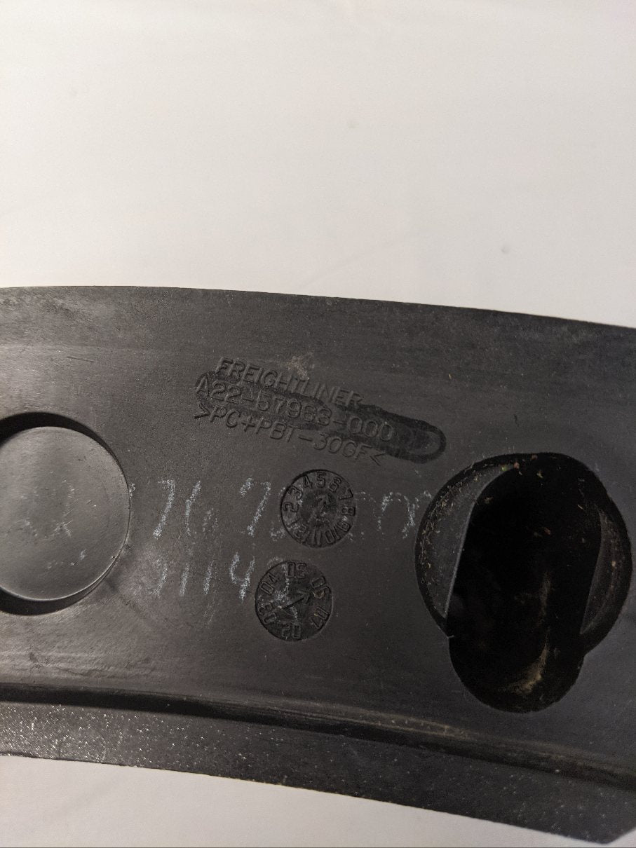 Freightliner Columbia LH Sun Visor Support Bracket - A22-57963-000