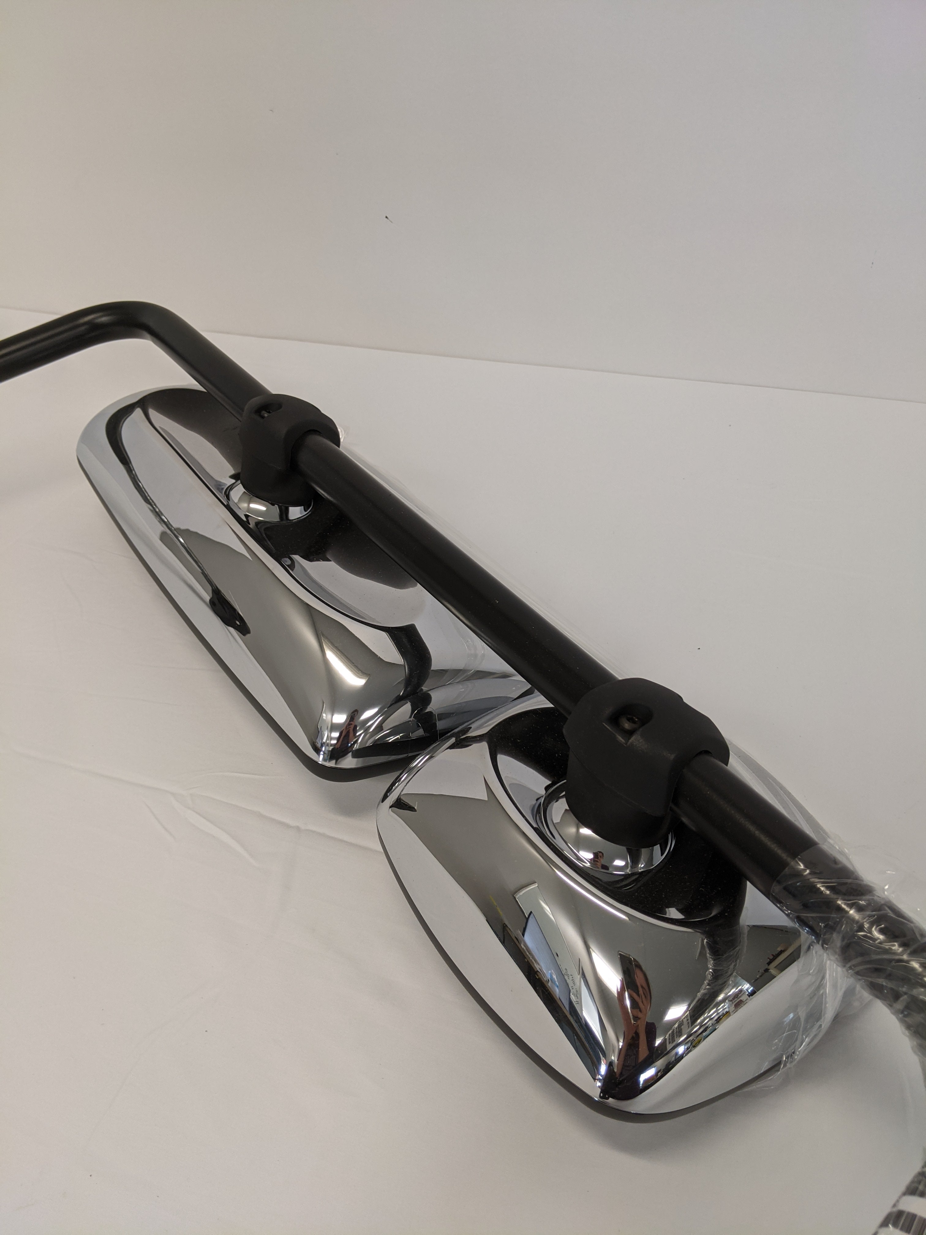 New Freightliner M2 LH Manual Chrome Mirror- P/N A22-74243-005 (10120638923068)