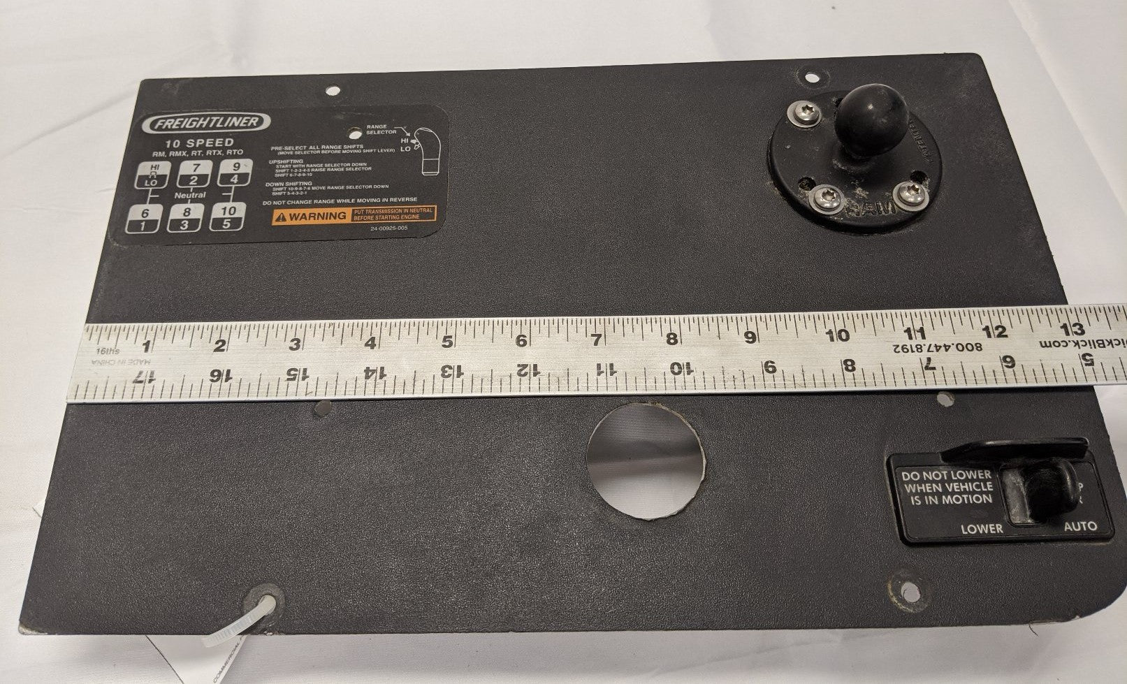 Used Freightliner Cascadia P3 Auxiliary Instrument Panel- P/N 22-60660-000