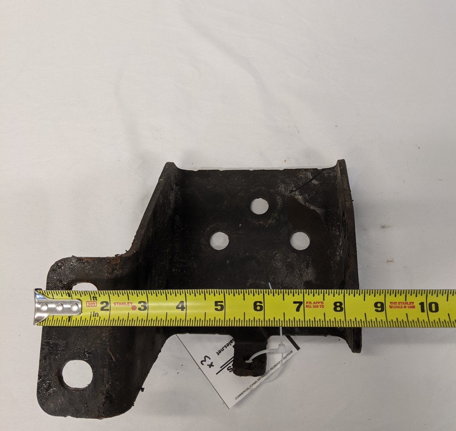 Used Freightliner Cascadia P3 LH Frame Air Dryer Bracket - P/N 12-22404-000 (10093056360764)