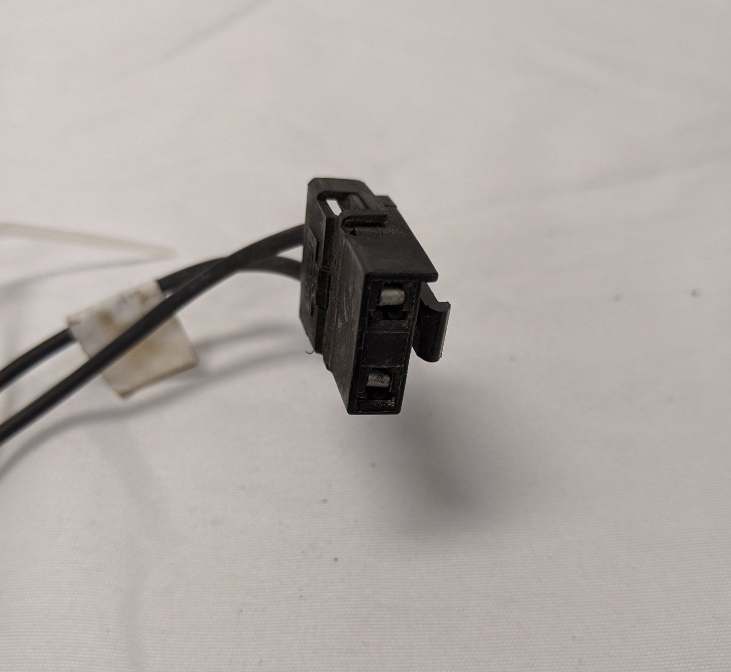 Freightliner Utility Light - P/N: GNI 9500, A06-18956-001 (Used)