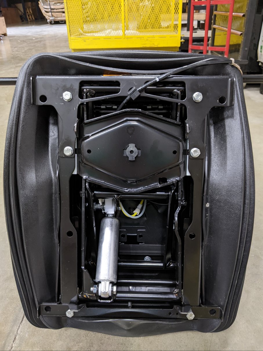 New Western Star LH Complete Seat Assembly - P/N ISR 816007 1052