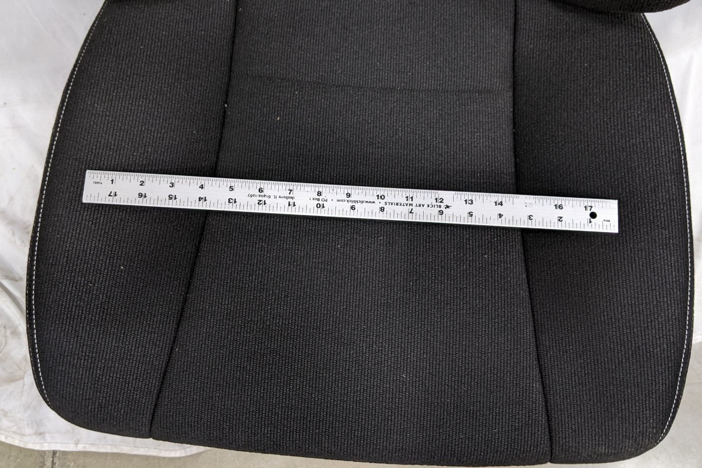New Western Star RH Complete Static Seat Assembly - P/N ISR 815858 1013