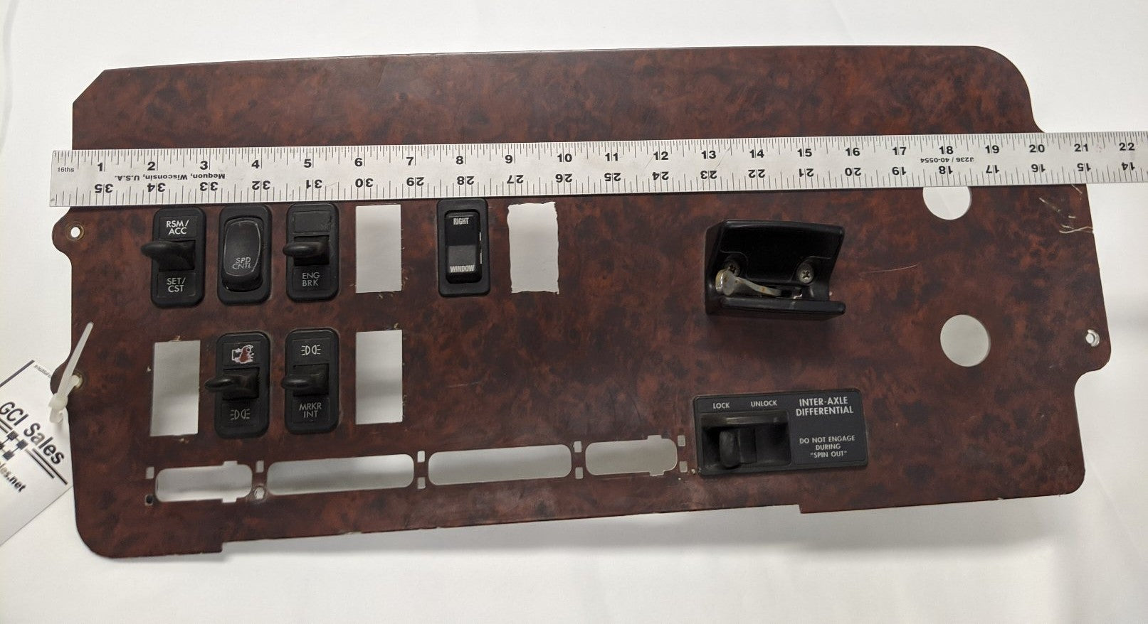 Used Freightliner Columbia Central Instrument Dash Panel - P/N  22-45867-000