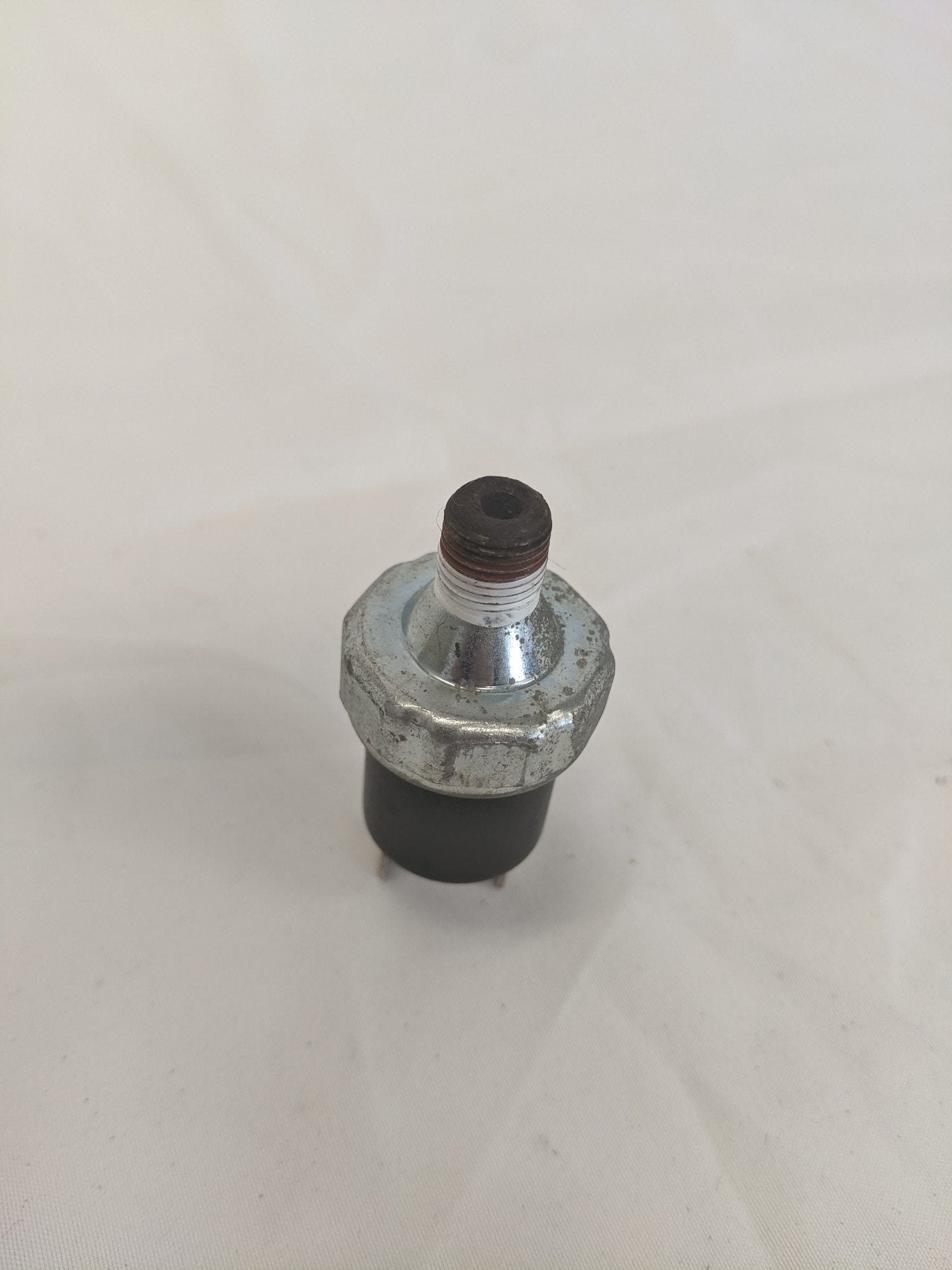 Used Freightliner Normally Closed Air Pressure Cut-Off Switch