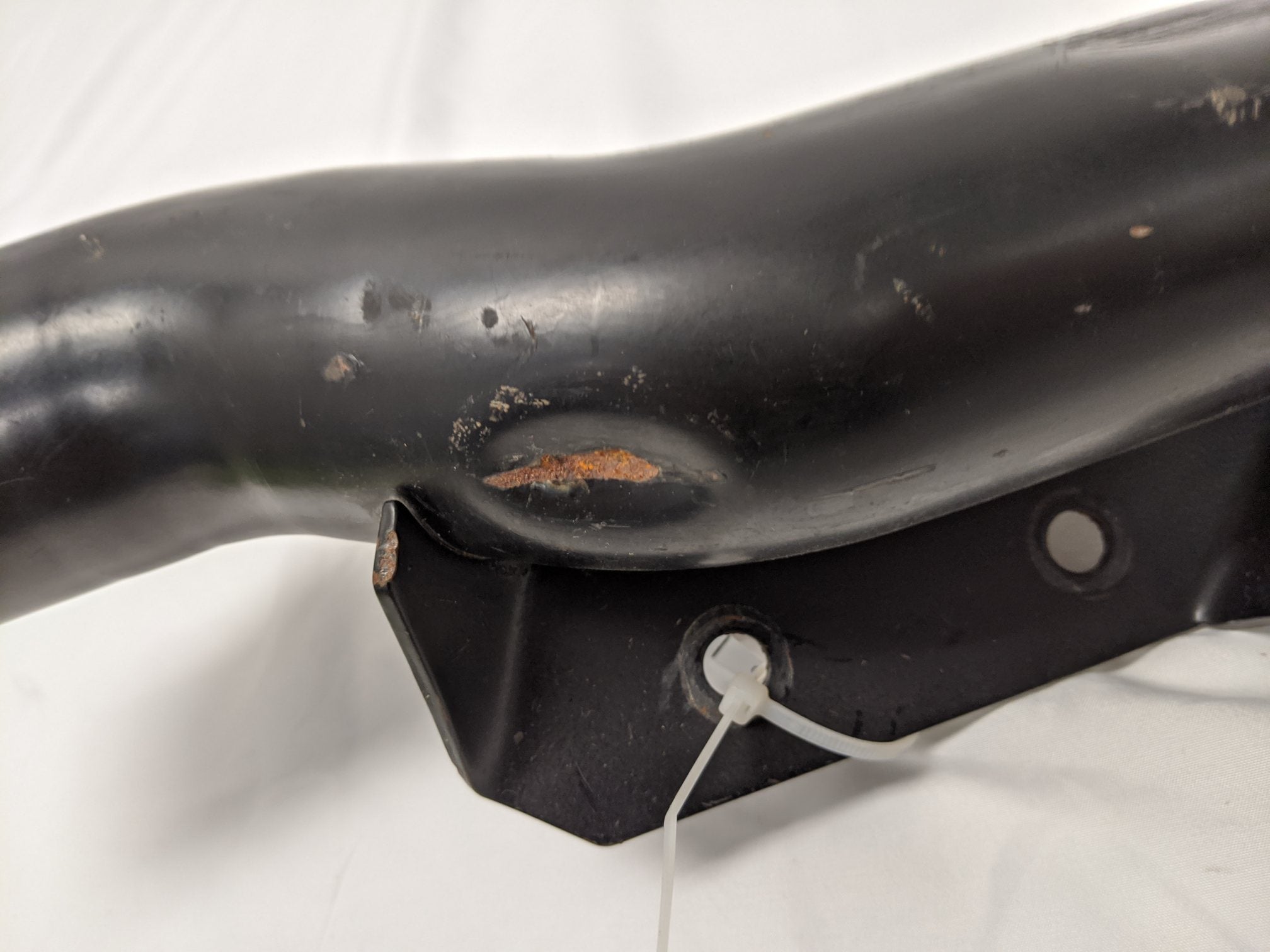 Freightliner LH Radiator Cooling Outlet Pipe - A05-28762-000