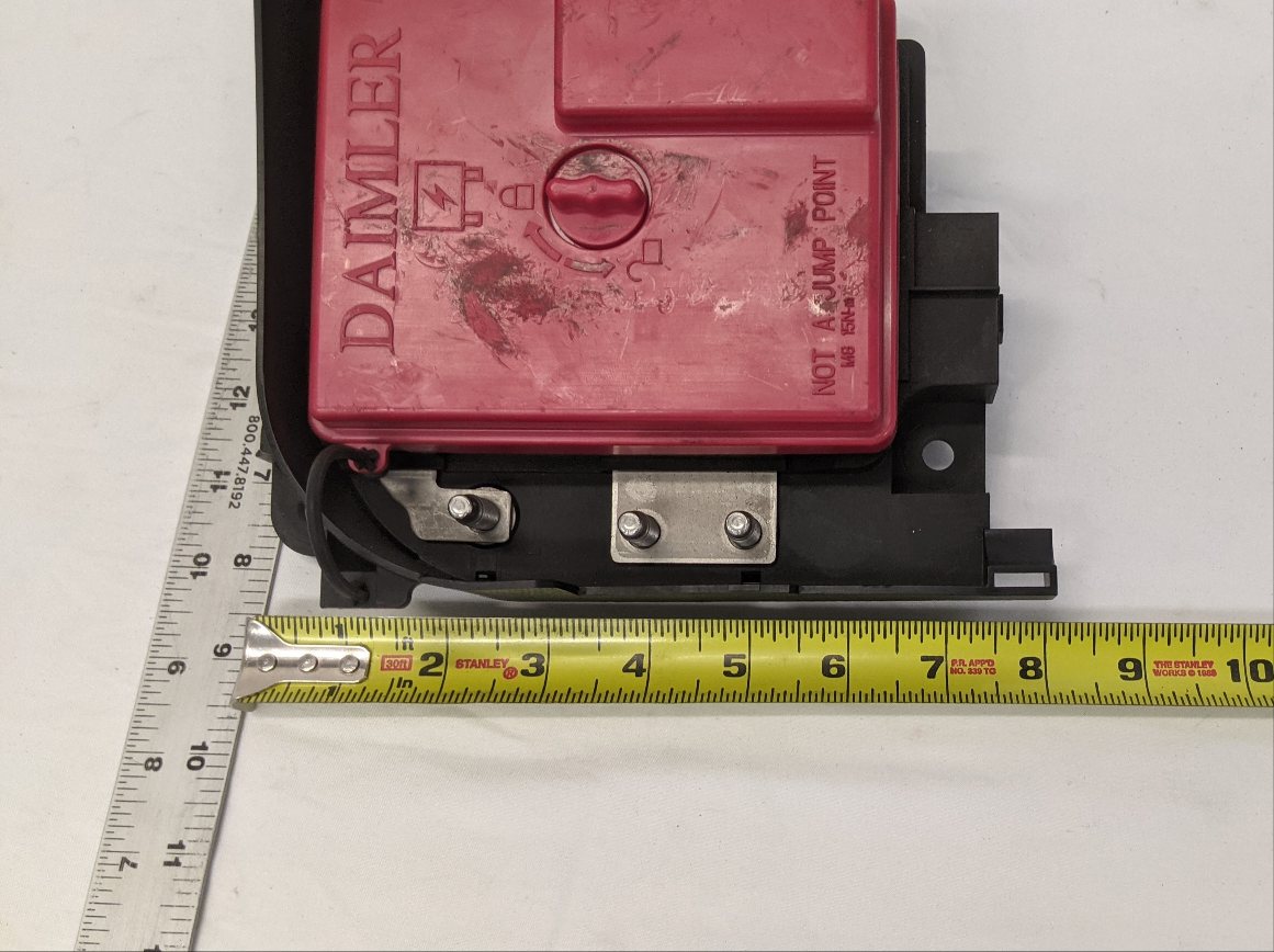 Freightliner Daimler Battery Cable Access Power Module - P/N A66-11731-000 (10171293303100)