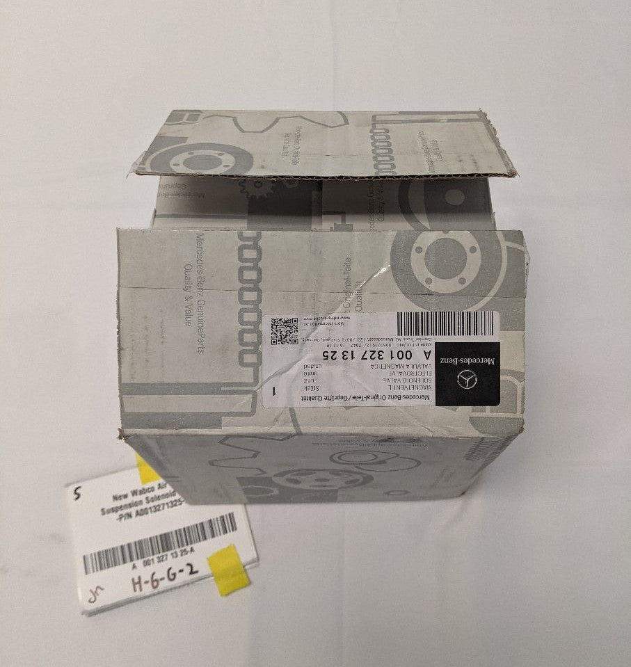 Wabco Air Ride Suspension Solenoid Valve | A0013271325