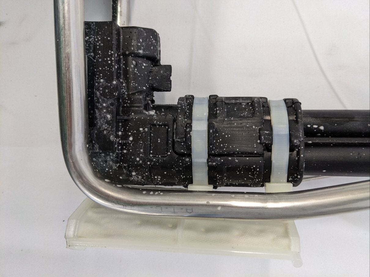 Used Freightliner Cummins 8 Gal. DEF Tank Header & Tank - P/N  04-34999-000 (8081639801148)