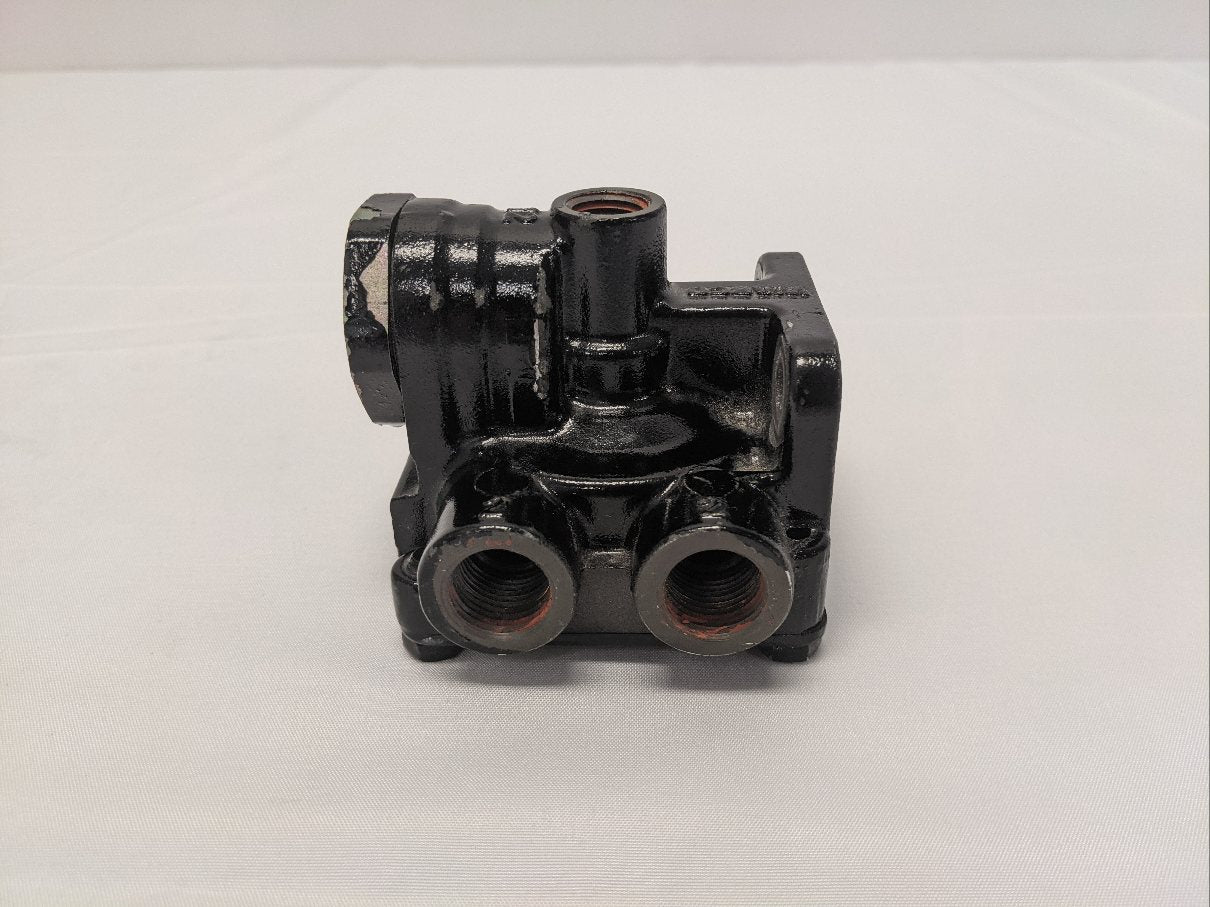 Wabco 4-Port Air Brake Quick Release Valve 4735000080