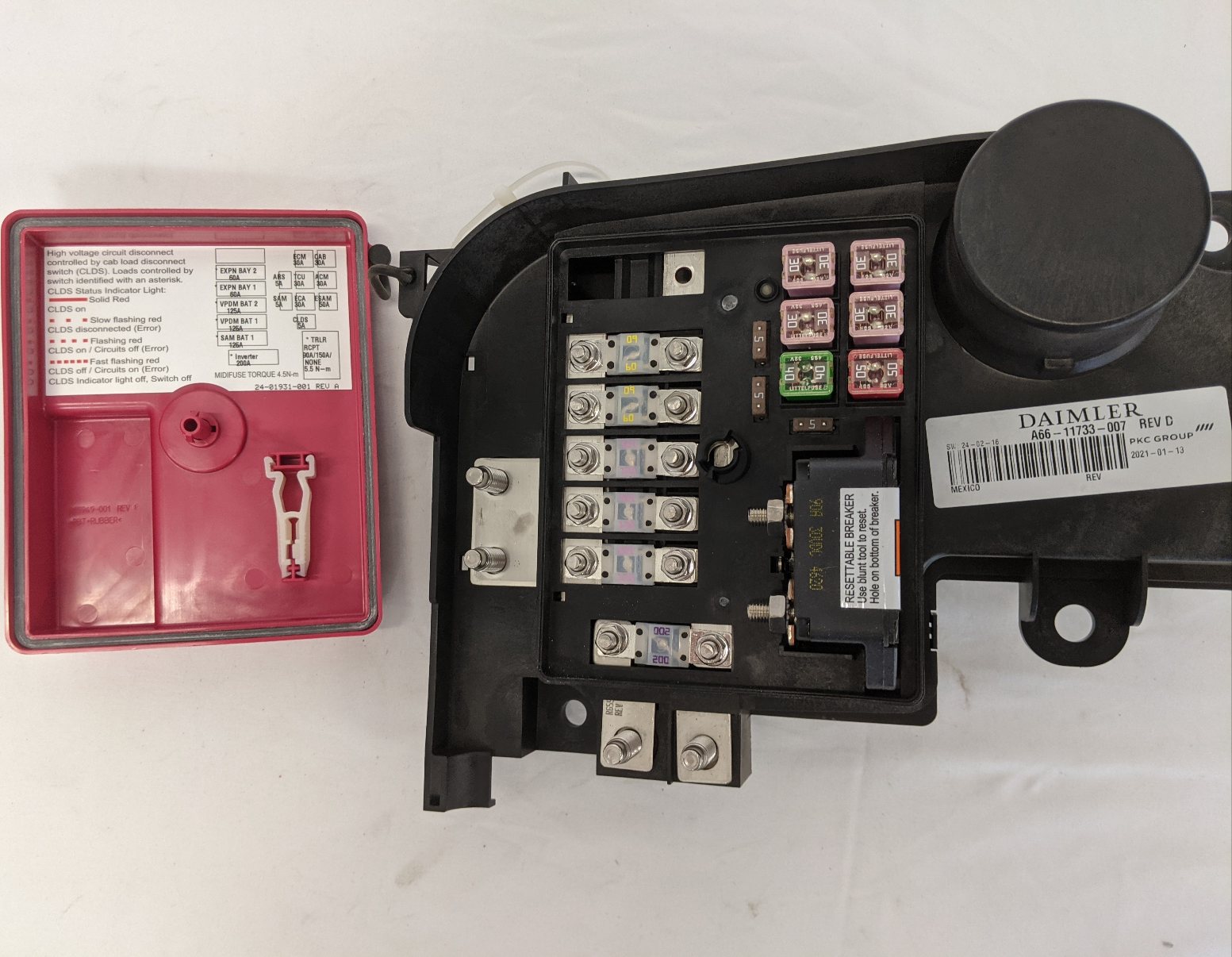 New Freightliner Daimler Battery Cable Access Power Module - P/N A66-11733-007 (10171319419196)